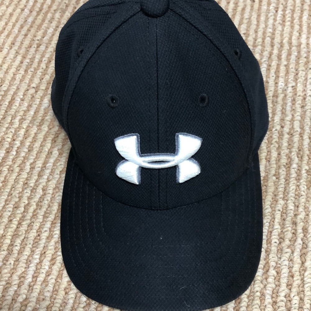 UA baseball cap